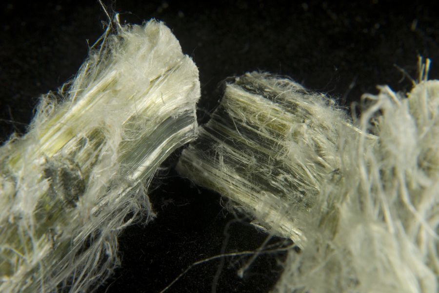 Asbestos fibres
